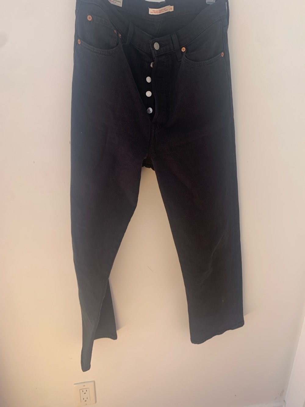 Levi's Black Ribcage Straight Ankle Jeans as it is